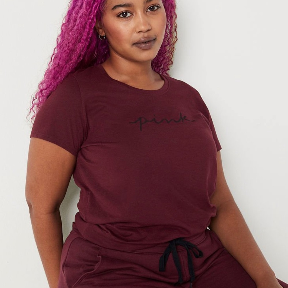 Pink script campus tee - Picture 4 of 8